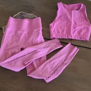 Fabletics Workout Set Long Pants Sports Bra